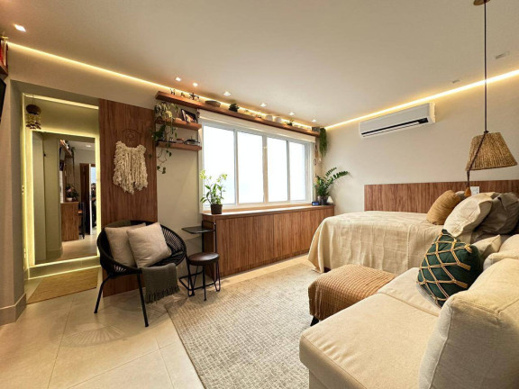 Kitnet com 1 Quarto à Venda, 38 m² em Boqueirão - Santos