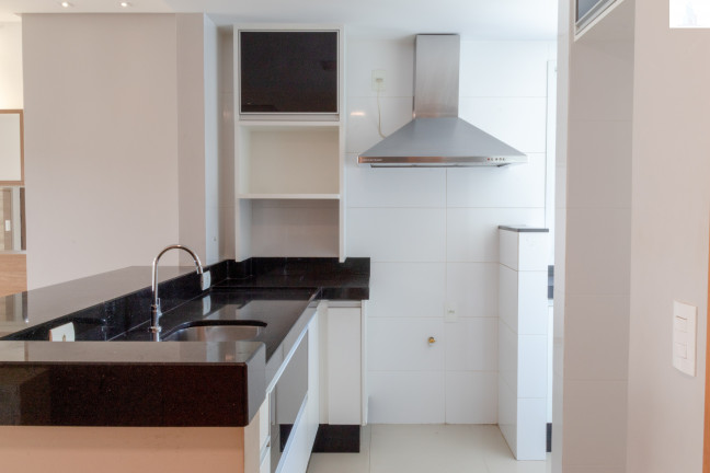 Imagem Imóvel com 3 Quartos à Venda, 109 m² em Centro - Guarapari Imagem Imóvel com 3 Quartos à Venda, 109 m² em Centro - Guarapari