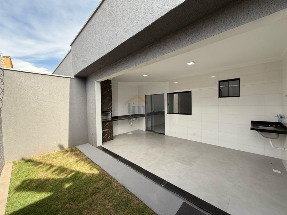 Imagem Casa com 3 Quartos à Venda, 132 m² em Jardim Balneário Meia Ponte - Goiânia Imagem Casa com 3 Quartos à Venda, 132 m² em Jardim Balneário Meia Ponte - Goiânia