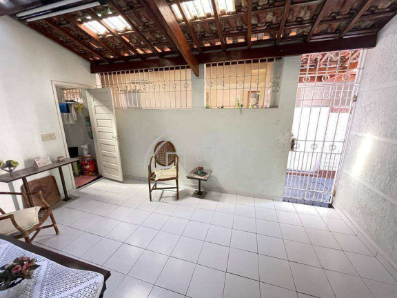 Imagem Casa com 4 Quartos à Venda, 138 m² em Boqueirão - Santos