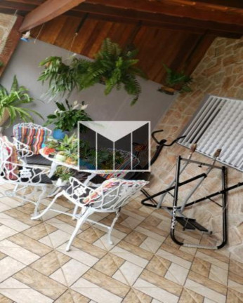 Imagem Sobrado com 4 Quartos à Venda, 233 m² em Vila Cardoso - Campo Limpo Paulista