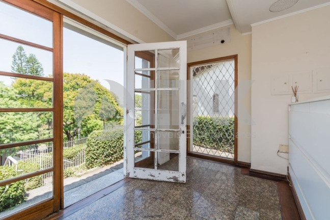 Imagem Sobrado com 5 Quartos à Venda, 365 m² em Petrópolis - Porto Alegre