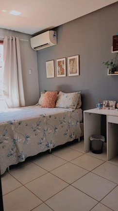 Imagem Casa com 4 Quartos à Venda, 220 m² em Buraquinho - Lauro De Freitas Imagem Casa com 4 Quartos à Venda, 220 m² em Buraquinho - Lauro De Freitas