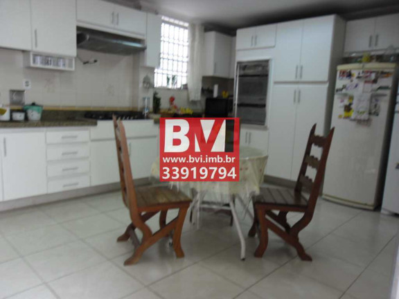 Imagem Casa com 3 Quartos à Venda, 107 m² em Vila Da Penha - Rio De Janeiro