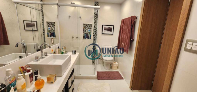 Imagem Cobertura com 4 Quartos à Venda, 245 m² em Boa Viagem - Niterói Imagem Cobertura com 4 Quartos à Venda, 245 m² em Boa Viagem - Niterói