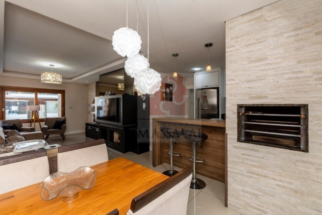 Imagem Casa com 3 Quartos à Venda, 70 m² em Agronomia - Porto Alegre