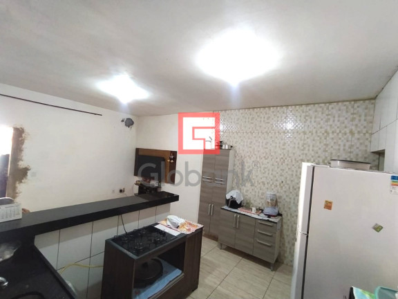 Imagem Casa com 2 Quartos à Venda,  em Village Do Lago I - Montes Claros