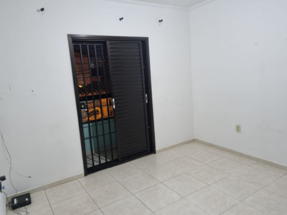 Imagem Sobrado com 2 Quartos à Venda, 10 m² em Maracanã - Praia Grande Imagem Sobrado com 2 Quartos à Venda, 10 m² em Maracanã - Praia Grande