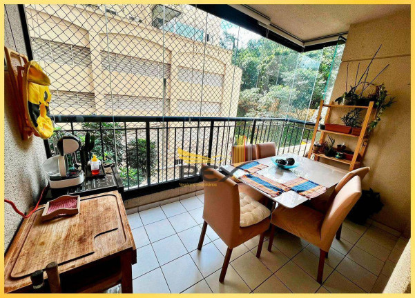 Imagem Apartamento com 3 Quartos à Venda, 94 m² em Jardim Tupanci - Barueri