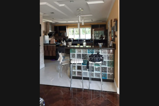 Imagem Casa com 10 Quartos à Venda, 320 m² em Carlos Guinle - Teresópolis Imagem Casa com 10 Quartos à Venda, 320 m² em Carlos Guinle - Teresópolis