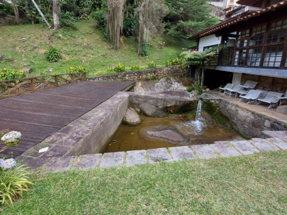 Imagem Casa com 3 Quartos à Venda, 300 m² em Parque Do Ingá - Teresópolis