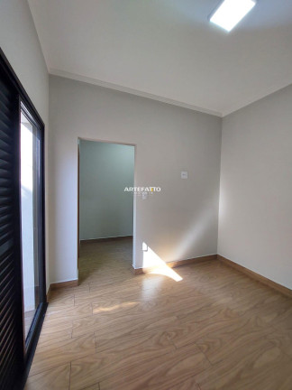Imagem Casa com 2 Quartos à Venda, 102 m²