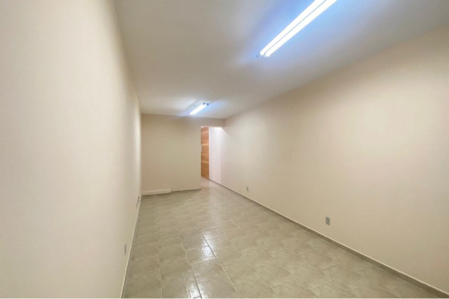 Imagem Sala Comercial para Alugar, 32 m² em Vila Isabel - Rio De Janeiro Imagem Sala Comercial para Alugar, 32 m² em Vila Isabel - Rio De Janeiro