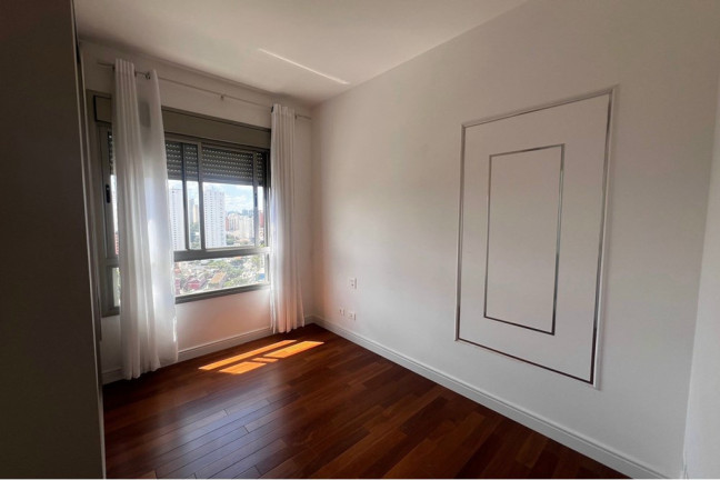 Imagem Apartamento com 3 Quartos à Venda, 252 m² em Real Parque - São Paulo Imagem Apartamento com 3 Quartos à Venda, 252 m² em Real Parque - São Paulo