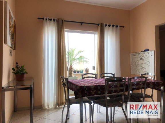 Imagem Casa com 2 Quartos à Venda, 115 m² em Jardim Cambuí - Botucatu Imagem Casa com 2 Quartos à Venda, 115 m² em Jardim Cambuí - Botucatu