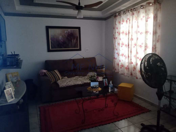 Imagem Casa com 3 Quartos à Venda, 250 m² em Vila Esperança - Pirassununga