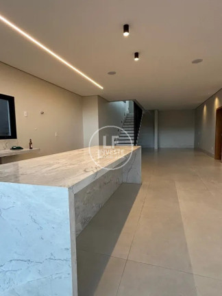 Imagem Casa de Condomínio com 4 Quartos à Venda, 361 m² em Jardins Barcelona - Senador Canedo