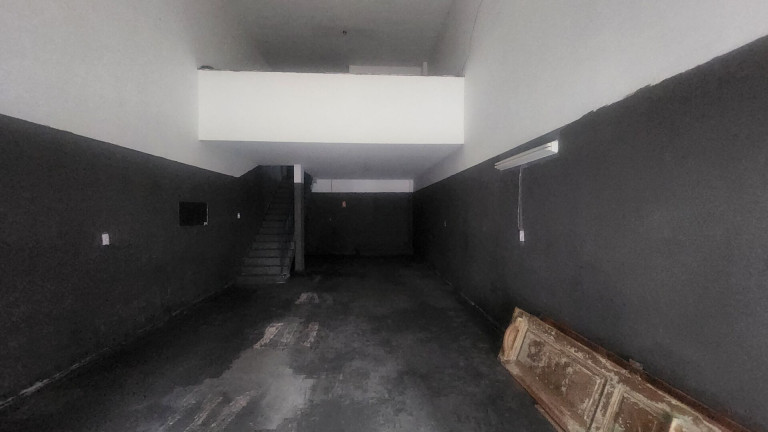 Imóvel Comercial para Alugar, 120 m² em Vila Nova - Santos