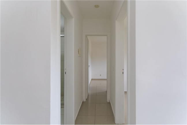 Imagem Apartamento com 2 Quartos à Venda, 71 m² em Jardim Planalto - Porto Alegre
