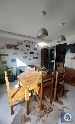 Imagem Casa de Condomínio com 2 Quartos à Venda, 86 m² em Três Vendas - Pelotas Imagem Casa de Condomínio com 2 Quartos à Venda, 86 m² em Três Vendas - Pelotas