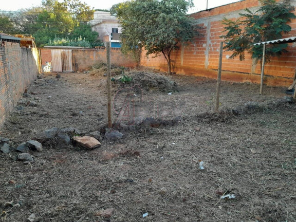 Imagem Terreno à Venda, 250 m² em Amazonas - Montes Claros Imagem Terreno à Venda, 250 m² em Amazonas - Montes Claros
