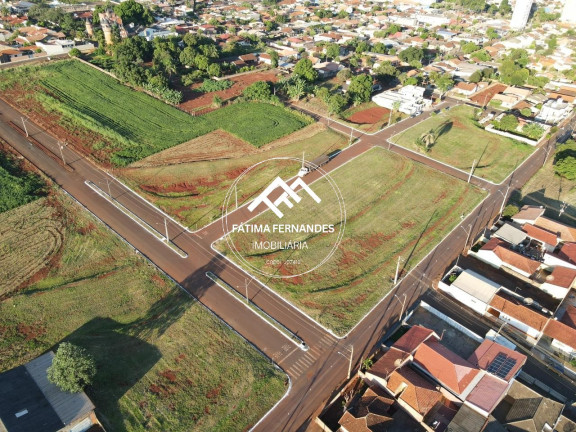 Terreno à Venda, 435 m² em Residencial Maria Casagrande Favoreto - Sertanópolis