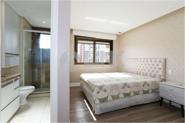 Imagem Apartamento com 3 Quartos à Venda, 84 m² em Passo Da Areia - Porto Alegre