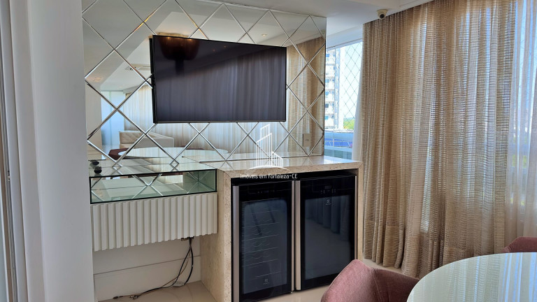 Imagem Apartamento com 4 Quartos à Venda, 232 m² em Dionisio Torres - Fortaleza