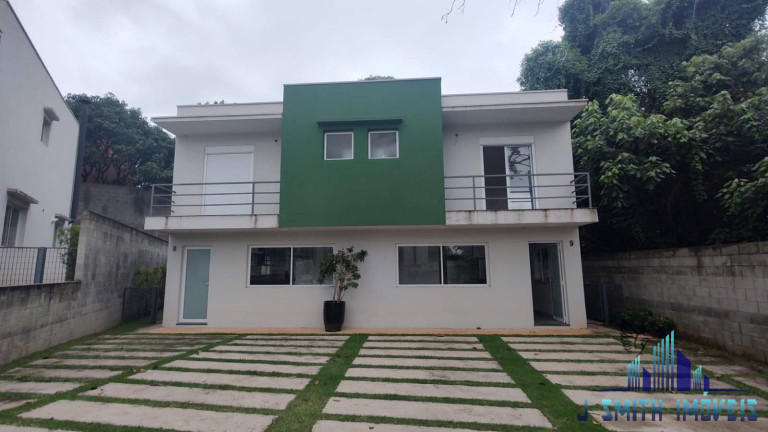 Casa com 3 Quartos para Alugar, 140 m² em Jardim Pioneiro - Cotia
