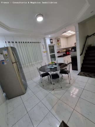 Imagem Sobrado com 3 Quartos à Venda,  em Vila Homero Thon - Santo André