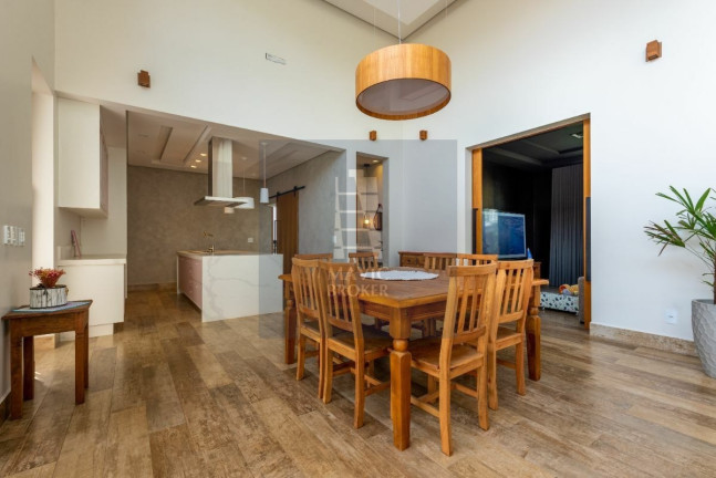 Imagem Casa com 3 Quartos à Venda, 410 m² em Vivendas Do Lago - Sorocaba Imagem Casa com 3 Quartos à Venda, 410 m² em Vivendas Do Lago - Sorocaba