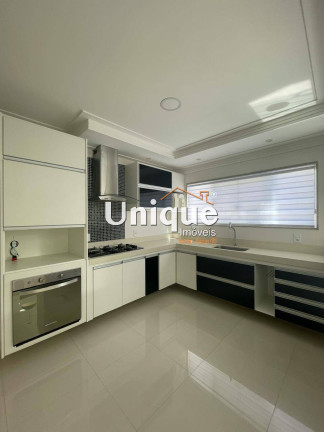 Imagem Casa com 4 Quartos à Venda, 360 m² em Nova São Pedro - São Pedro Da Aldeia
