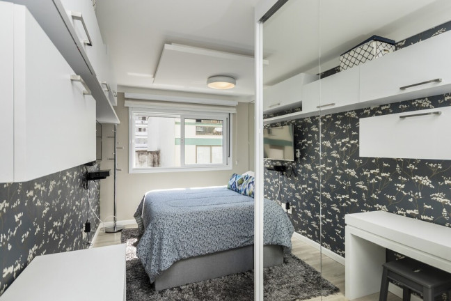Imagem Apartamento com 2 Quartos à Venda, 64 m² em Independência - Porto Alegre