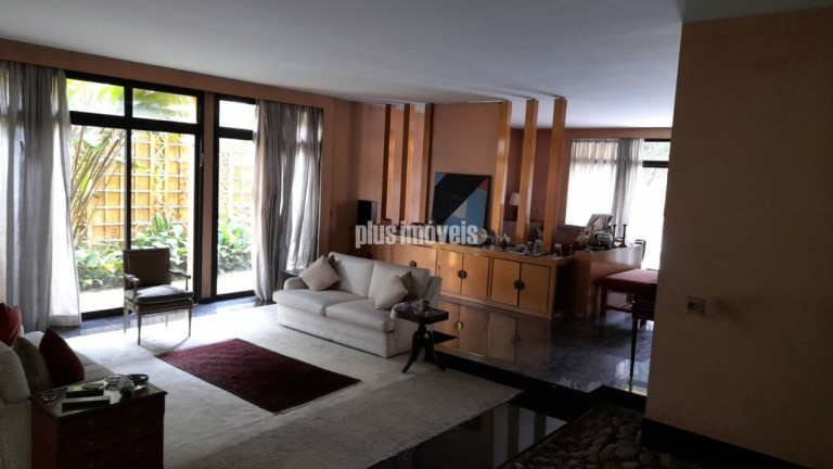 Imagem Casa com 4 Quartos à Venda, 770 m² em Cidade Jardim - São Paulo Imagem Casa com 4 Quartos à Venda, 770 m² em Cidade Jardim - São Paulo