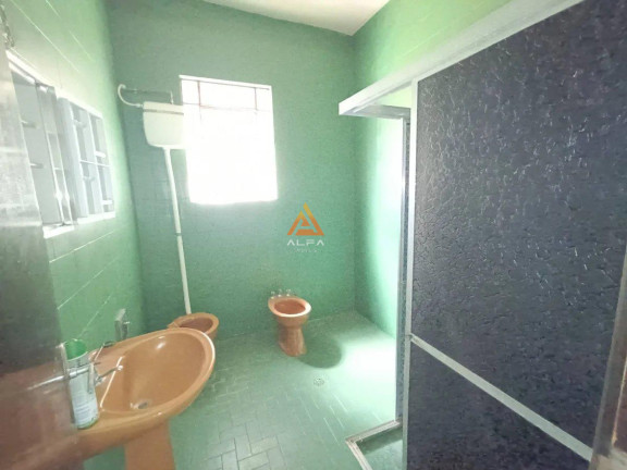 Imagem Casa com 3 Quartos para Alugar, 