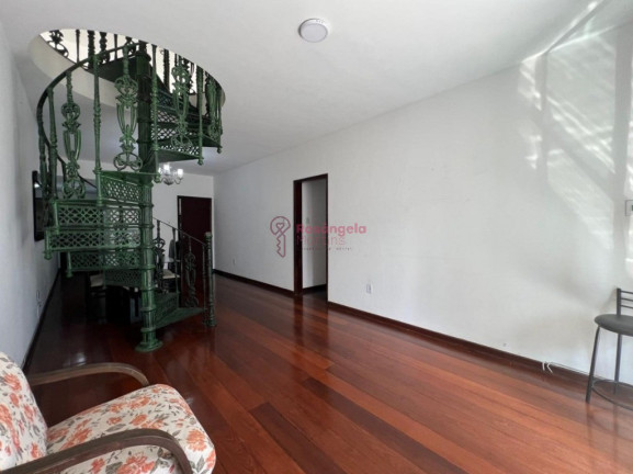 Imagem Imóvel com 3 Quartos à Venda, 280 m² em Praia Da Costa - Vila Velha Imagem Imóvel com 3 Quartos à Venda, 280 m² em Praia Da Costa - Vila Velha