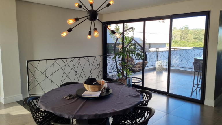 Imagem Casa com 4 Quartos à Venda, 300 m² em Condomínio Figueira Garden - Atibaia