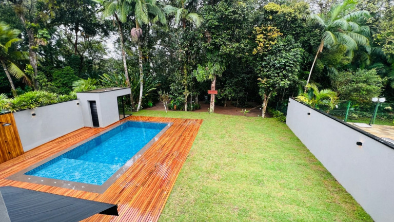 Imagem Imóvel com 4 Quartos à Venda,  em Riviera - Bertioga