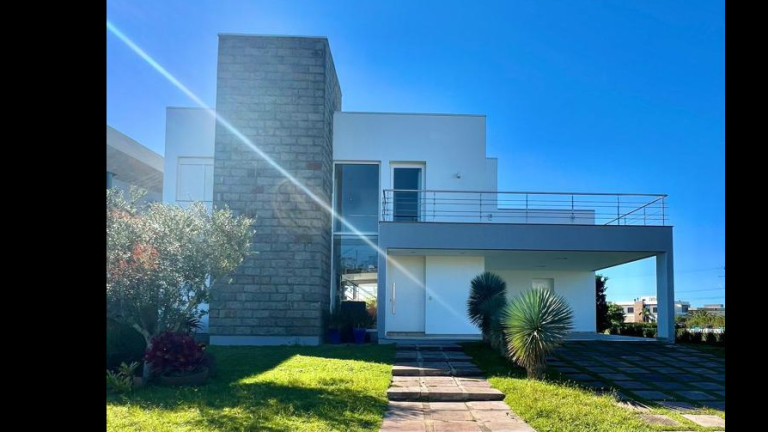 Casa de Condomínio com 4 Quartos à Venda, 320 m² em Itapeva - Torres