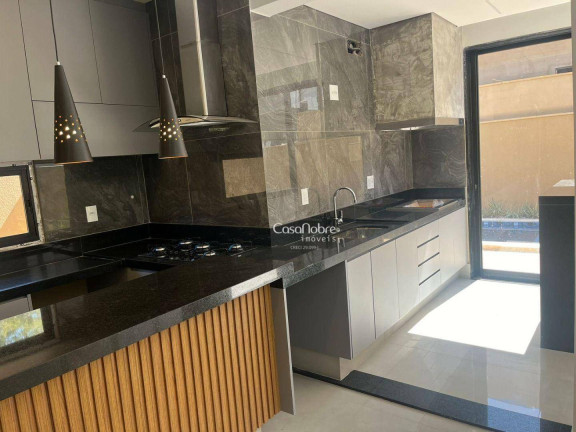 Imagem Casa com 3 Quartos à Venda, 235 m² em Quinta Da Primavera - Ribeirão Preto Imagem Casa com 3 Quartos à Venda, 235 m² em Quinta Da Primavera - Ribeirão Preto