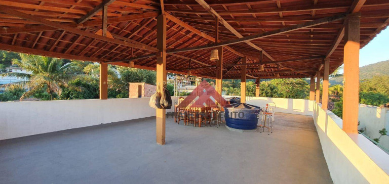 Imagem Casa com 6 Quartos à Venda, 327 m² em Itaipu - Niterói Imagem Casa com 6 Quartos à Venda, 327 m² em Itaipu - Niterói