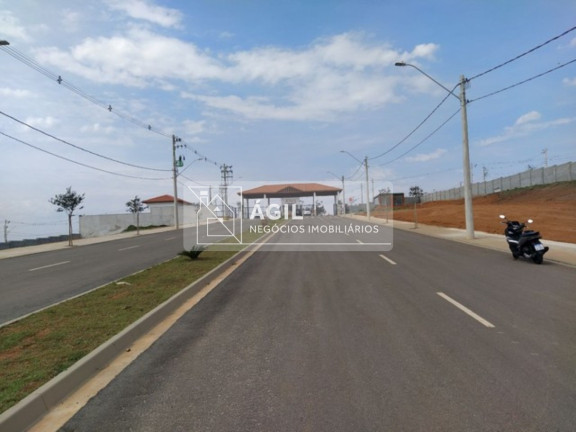 Terreno à Venda, 250 m² em Sapé Ii - Caçapava