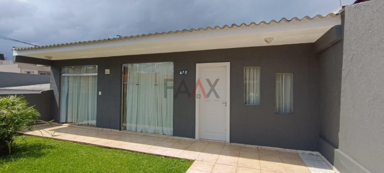 Casa com 3 Quartos à Venda, 134 m² em Trianon - Guarapuava