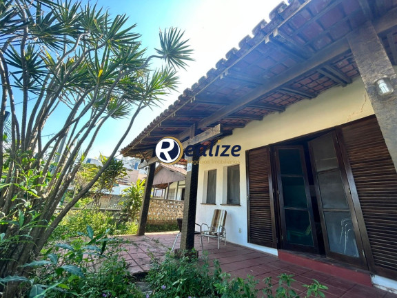 Imagem Casa com 3 Quartos à Venda, 384 m² em Setiba - Guarapari Imagem Casa com 3 Quartos à Venda, 384 m² em Setiba - Guarapari