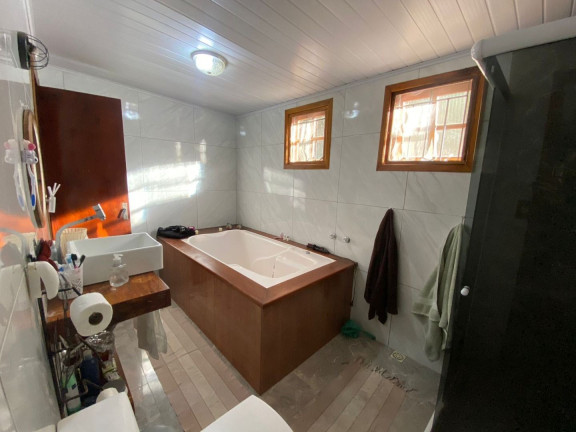 Imagem Casa com 2 Quartos à Venda, 120 m² em Colônia Alpina - Teresópolis