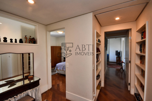 Imagem Apartamento com 4 Quartos à Venda, 311 m² em Campo Belo - São Paulo