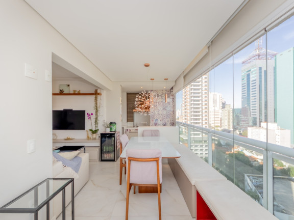 Imagem Apartamento com 2 Quartos à Venda, 74 m² em Aclimação - São Paulo