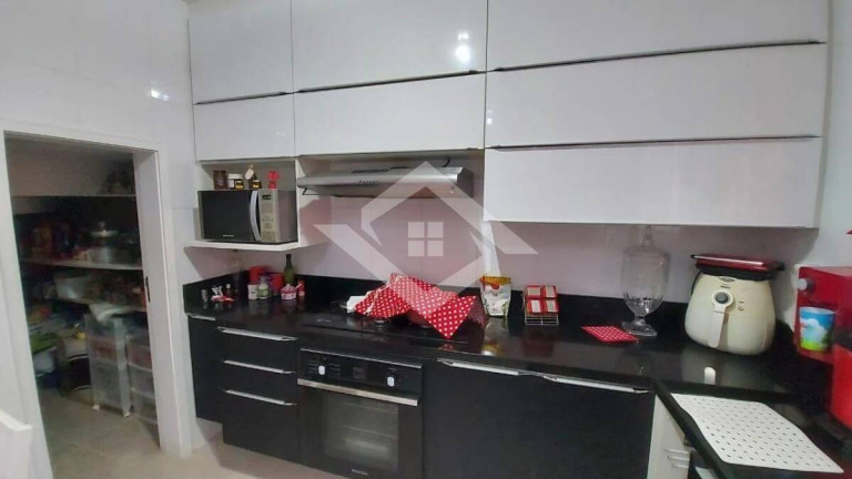 Imagem Casa com 4 Quartos à Venda, 430 m² em Recreio Dos Bandeirantes - Rio De Janeiro Imagem Casa com 4 Quartos à Venda, 430 m² em Recreio Dos Bandeirantes - Rio De Janeiro