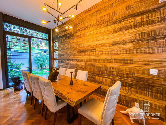 Imagem Casa com 3 Quartos à Venda, 150 m² em Comary - Teresópolis