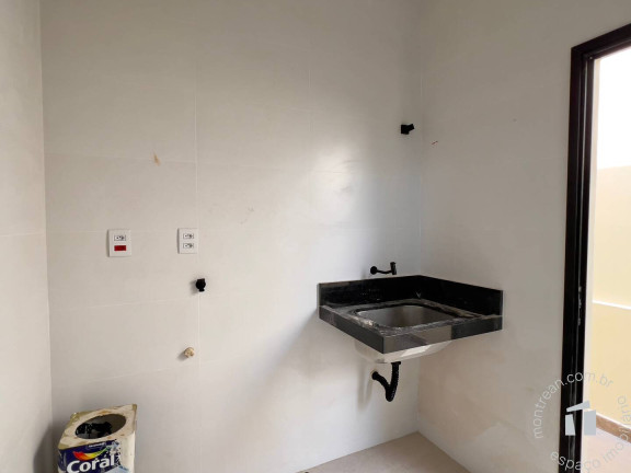 Casa com 3 Quartos à Venda, 250 m² em Jardim Chácara Dos Pinheiros - Botucatu